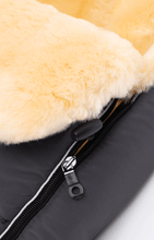 Load image into Gallery viewer, Arosa Luxe Baby Footmuff - Horsedream Importers